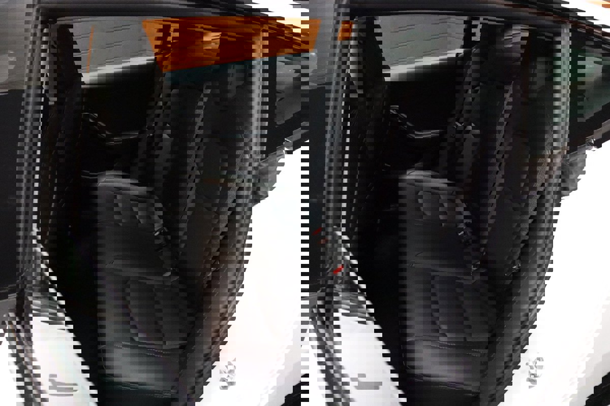 Used 2022 Tesla Model 3 Long Range image 38