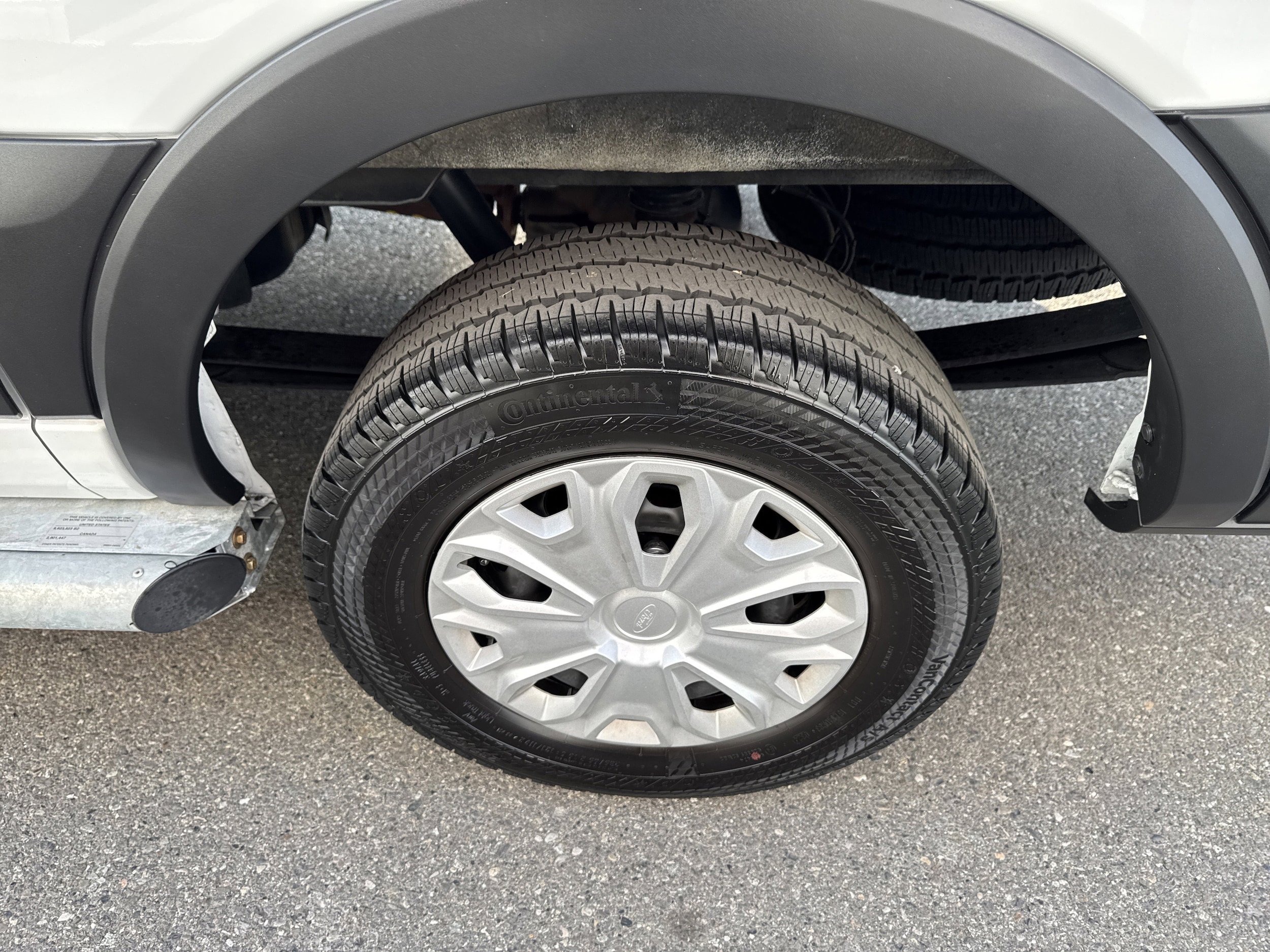 Used 2024 Ford Transit 250 Low Roof w/ Exterior Upgrade Package image 8