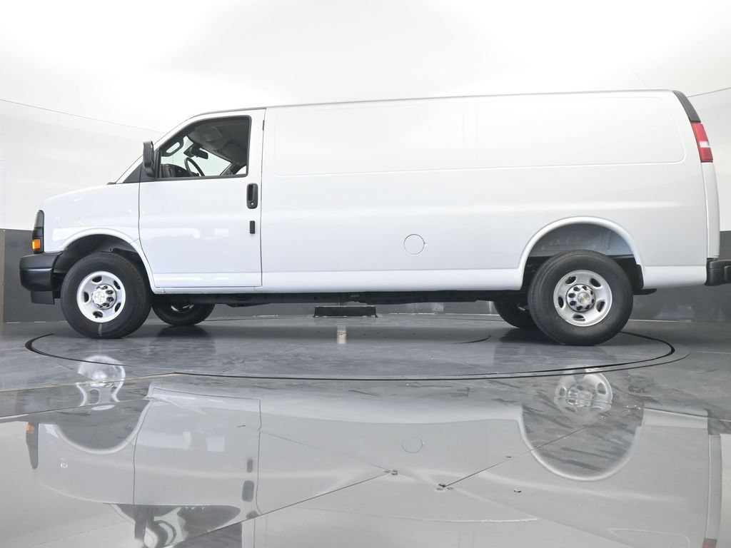 New 2025 Chevrolet Express 3500 Extended w/ Driver Convenience Package RWD image 48