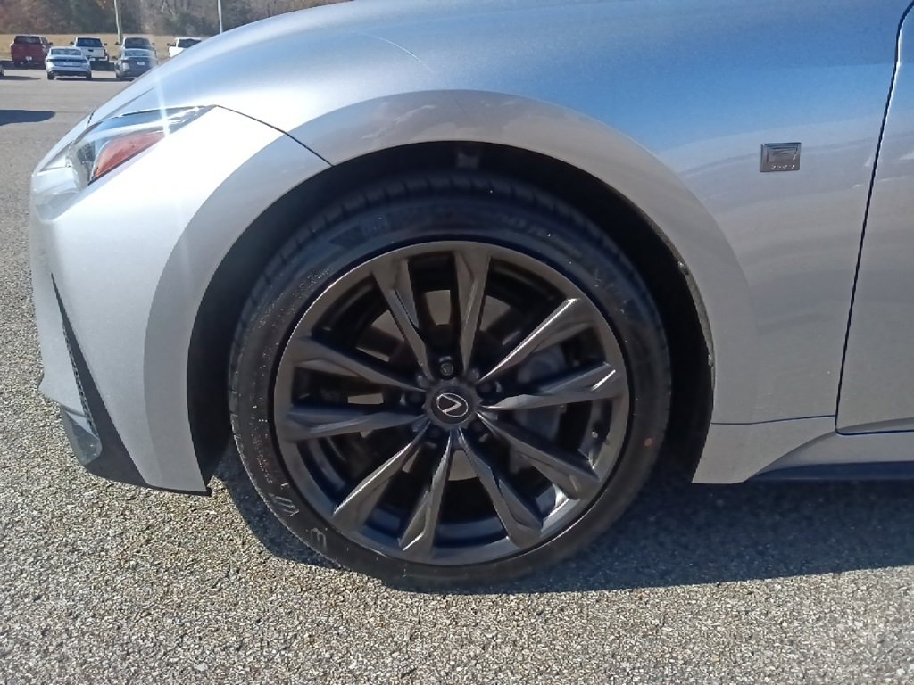 Used 2024 Lexus IS 350 F Sport image 10