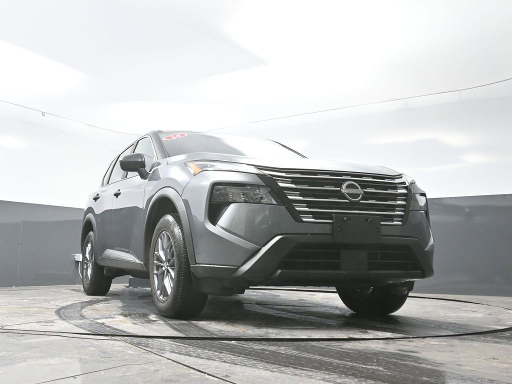 Used 2024 Nissan Rogue S image 51