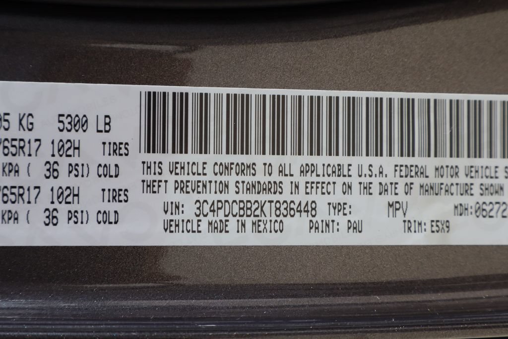 Used 2019 Dodge Journey SE FWD image 33