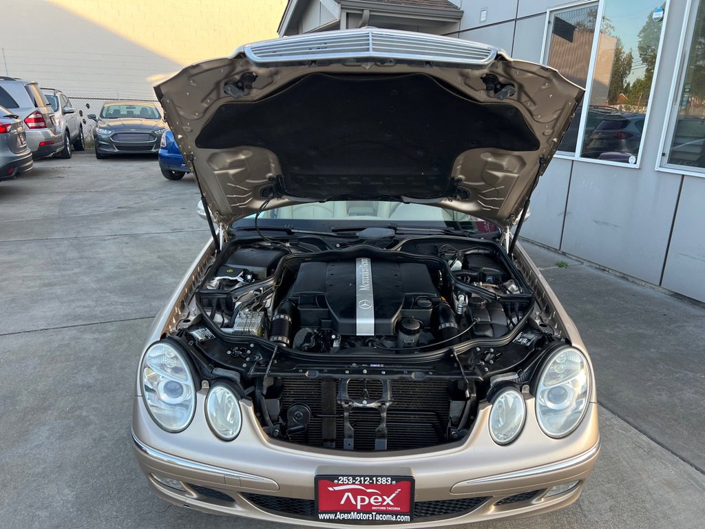 Used 2003 Mercedes-Benz E 320 Sedan image 9