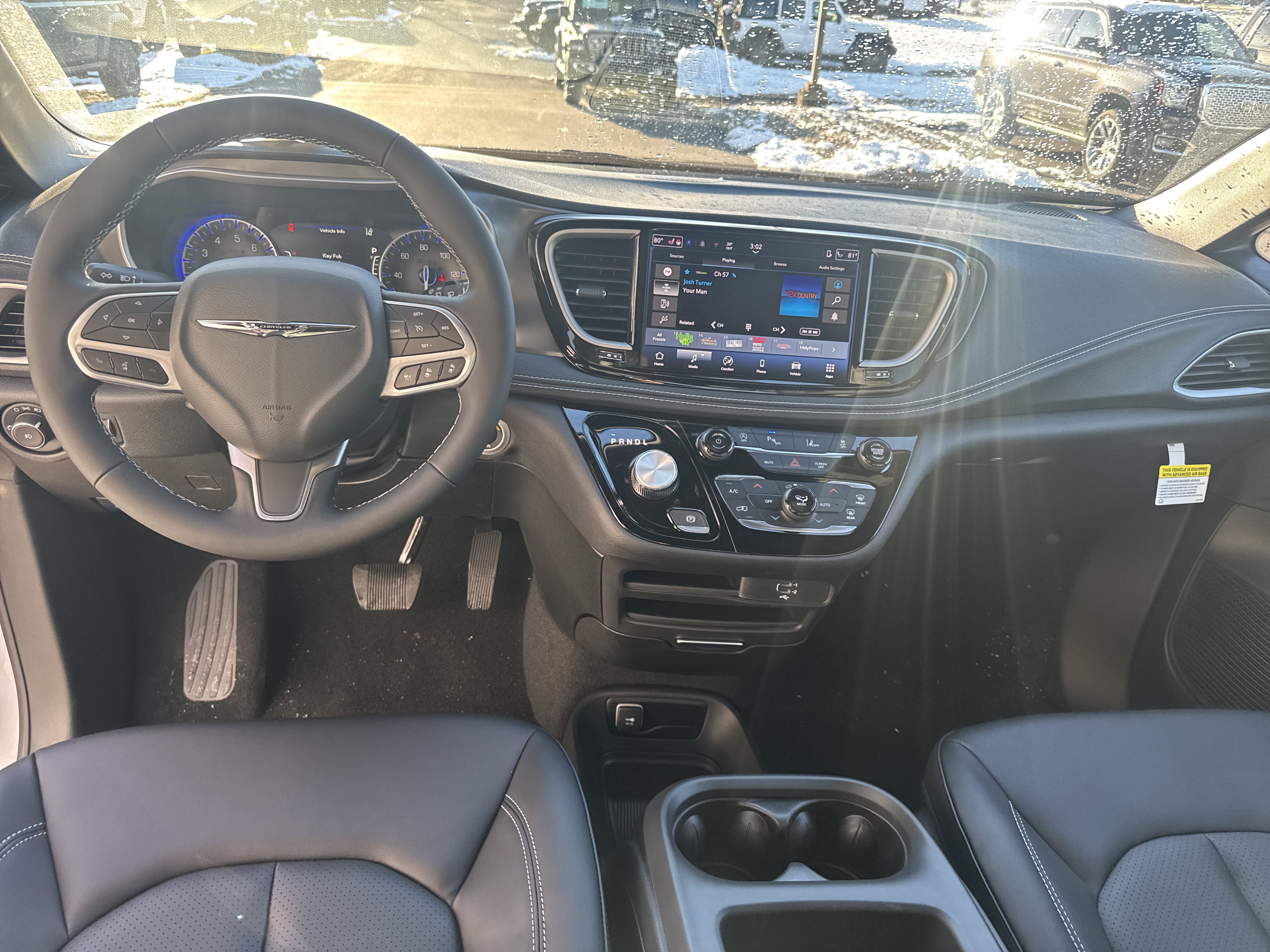 New 2026 Chrysler Pacifica Select FWD image 15