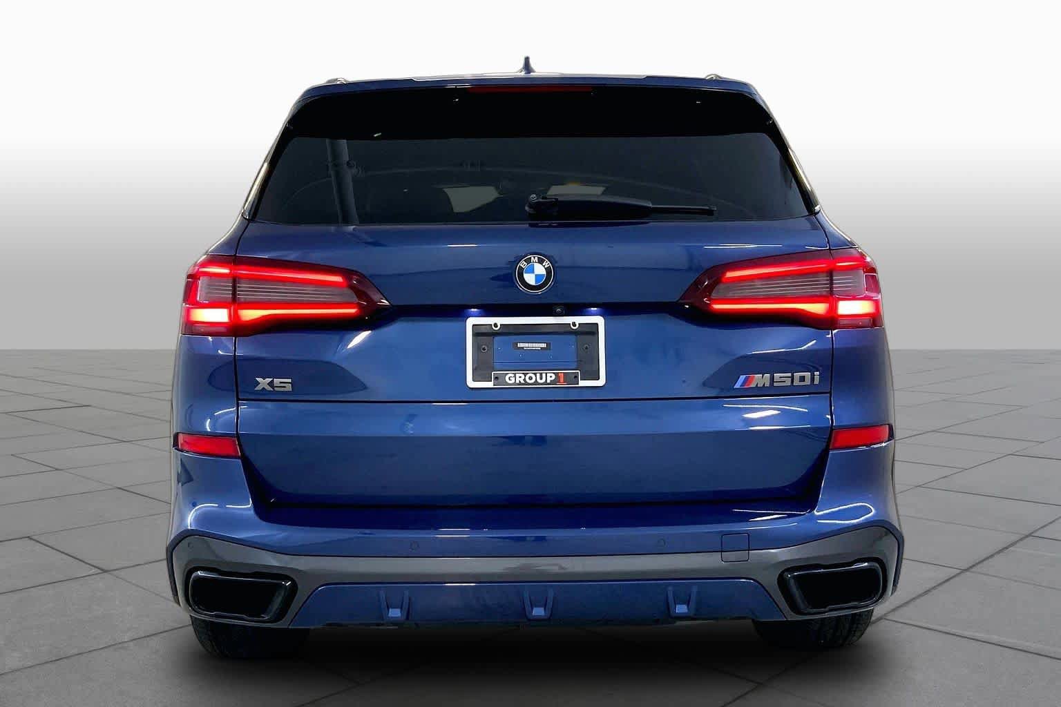 Used 2021 BMW X5 M50i w/ Executive Package AWD/4WD image 4