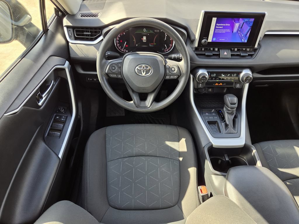 Used 2025 Toyota RAV4 XLE FWD image 14