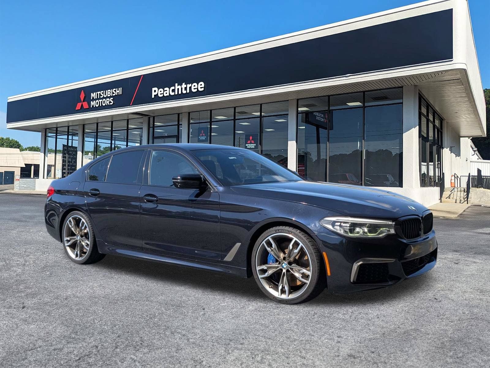 Used 2020 BMW M550i xDrive AWD/4WD image 1