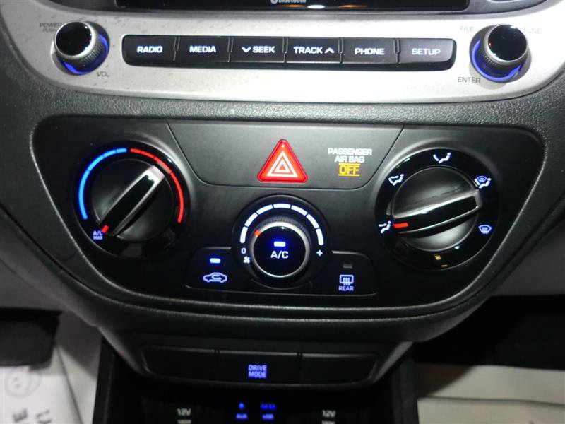 Used 2019 Hyundai Accent SE FWD image 37