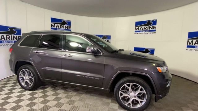 Used 2020 Jeep Grand Cherokee Overland AWD/4WD image 3