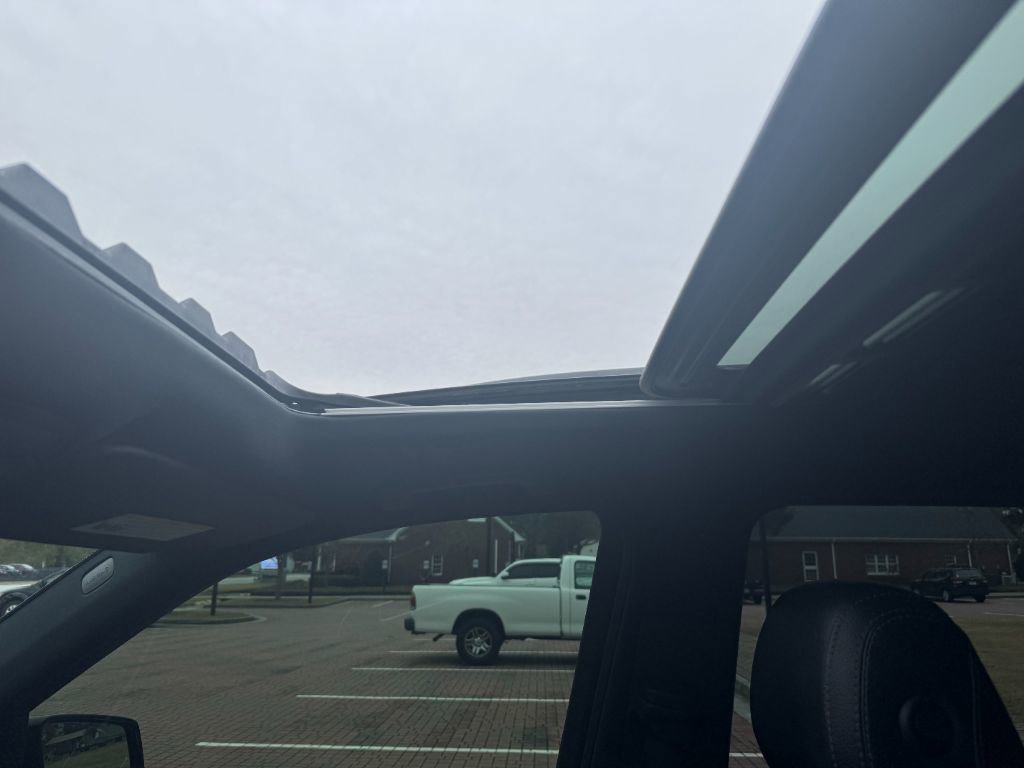 Used 2018 Mercedes-Benz GLE 350 image 30