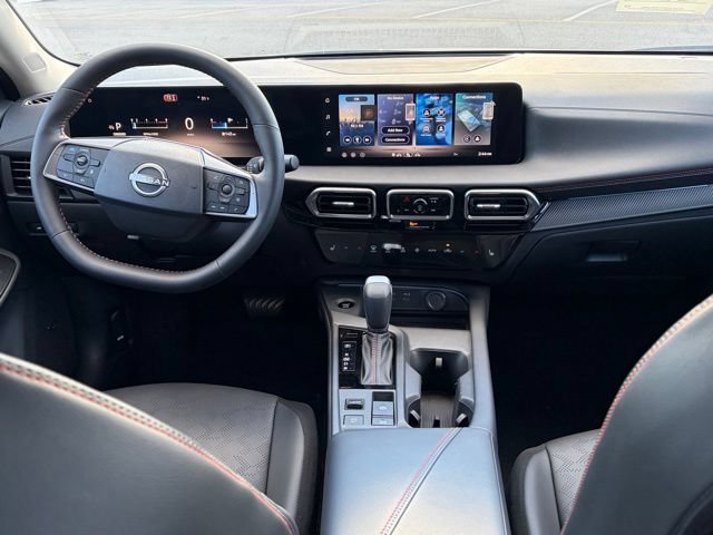 New 2026 Nissan Sentra SR w/ SR Premium Package FWD image 33