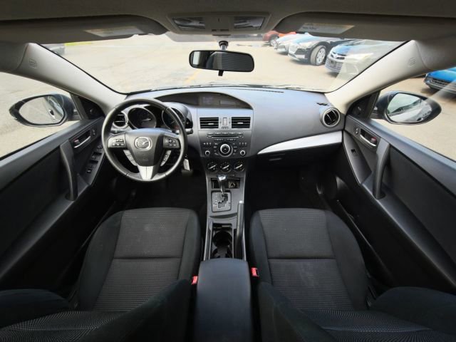 Used 2012 MAZDA MAZDA3 i Touring FWD image 28