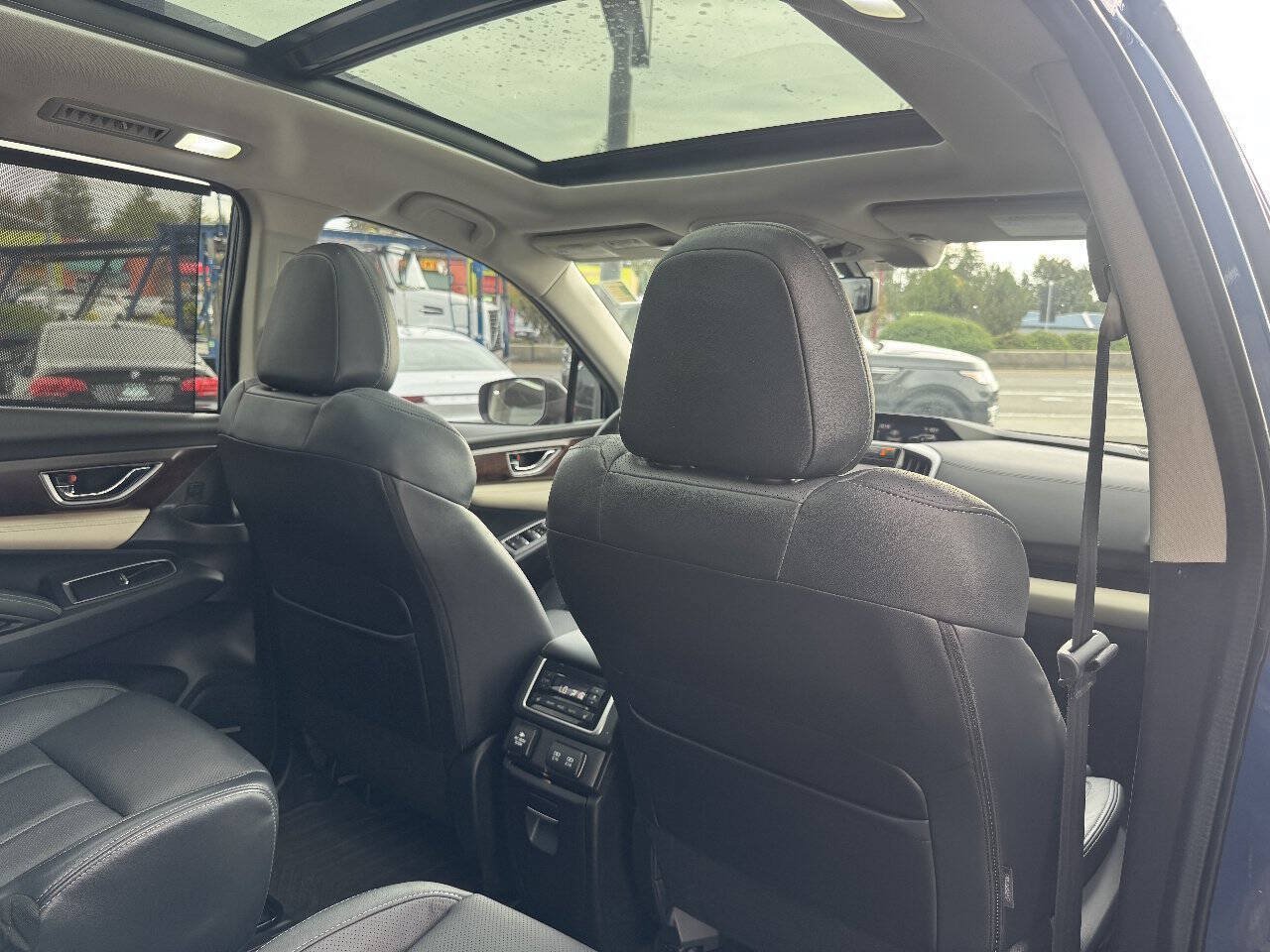 Used 2022 Subaru Ascent Touring AWD/4WD image 22