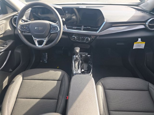 New 2026 Chevrolet Trax ACTIV w/ Driver Confidence Package FWD image 19