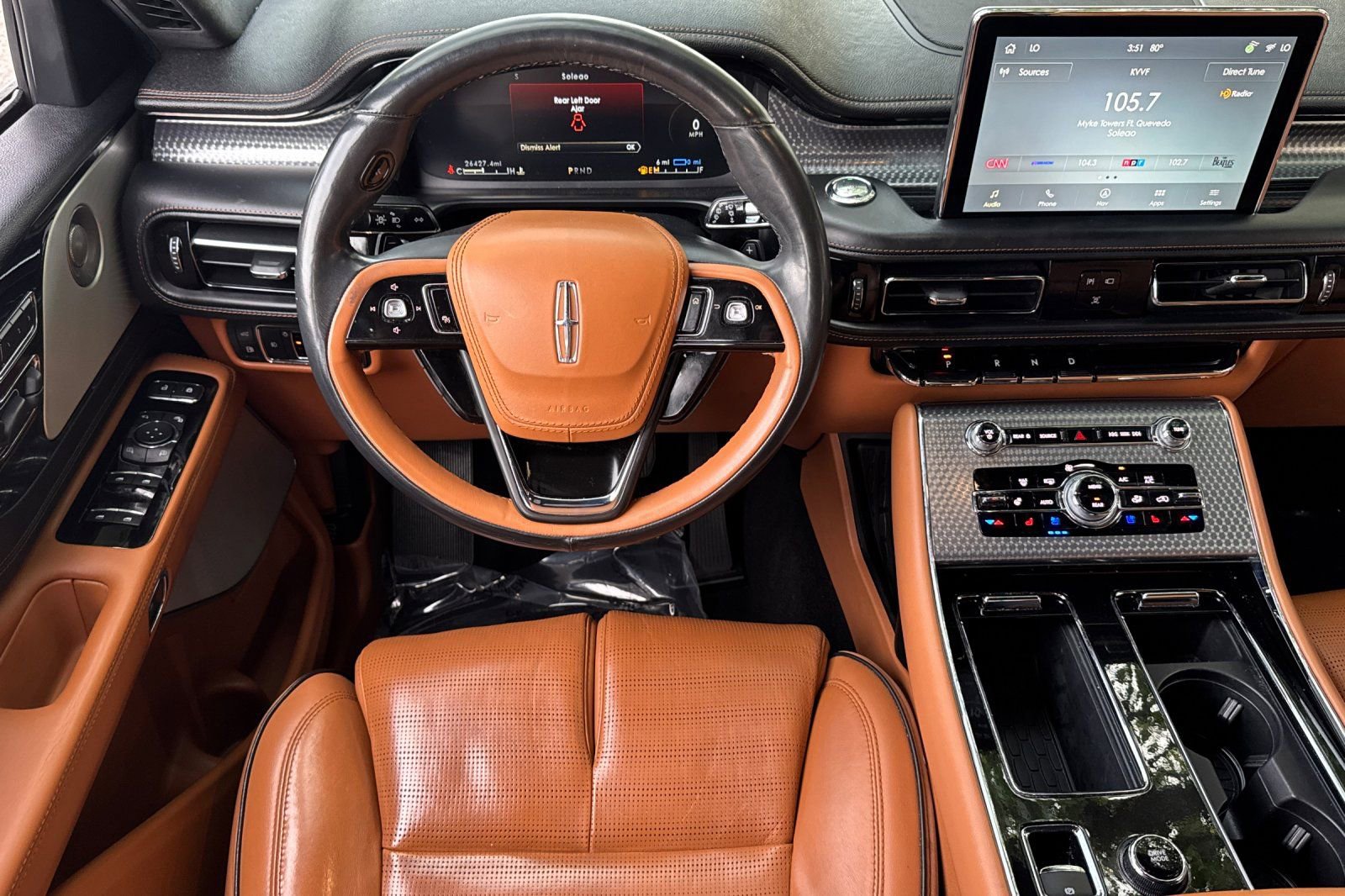 Certified 2022 Lincoln Aviator Black Label Grand Touring w/ Class IV Trailer Tow Package image 14