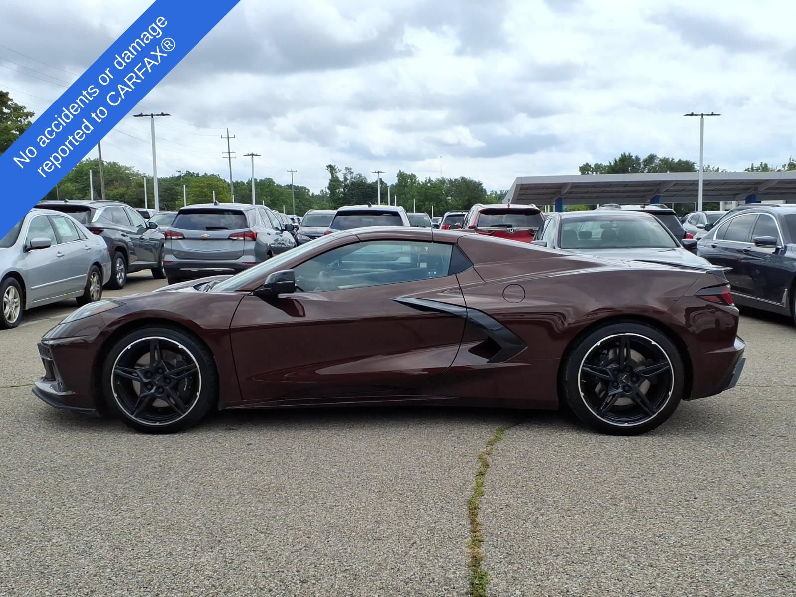 Used 2023 Chevrolet Corvette Stingray Premium Conv w/ Z51 Performance Package RWD image 9