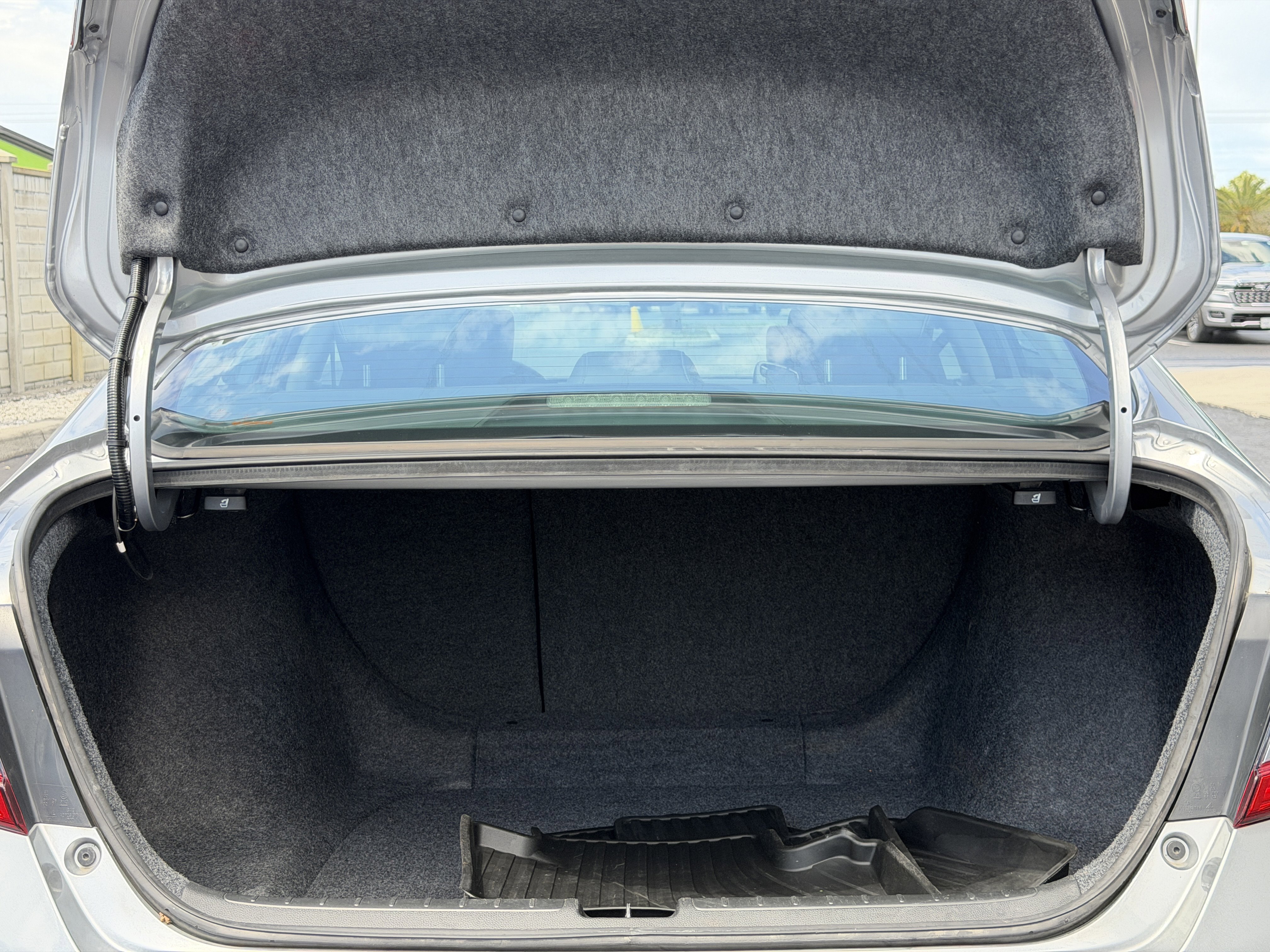 Used 2019 Honda Accord Touring image 14