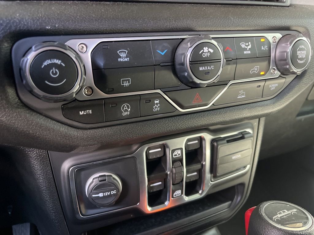 Used 2025 Jeep Gladiator Sport image 36