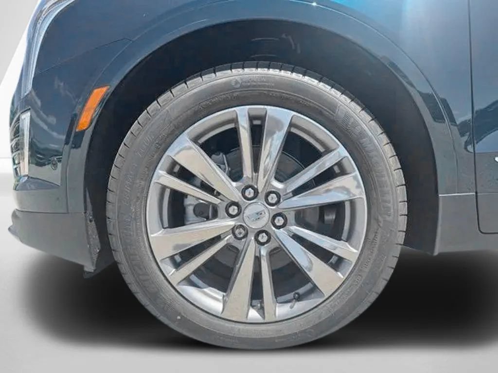 New 2026 Cadillac XT5 Premium Luxury w/ Driver Assist Package AWD/4WD image 31