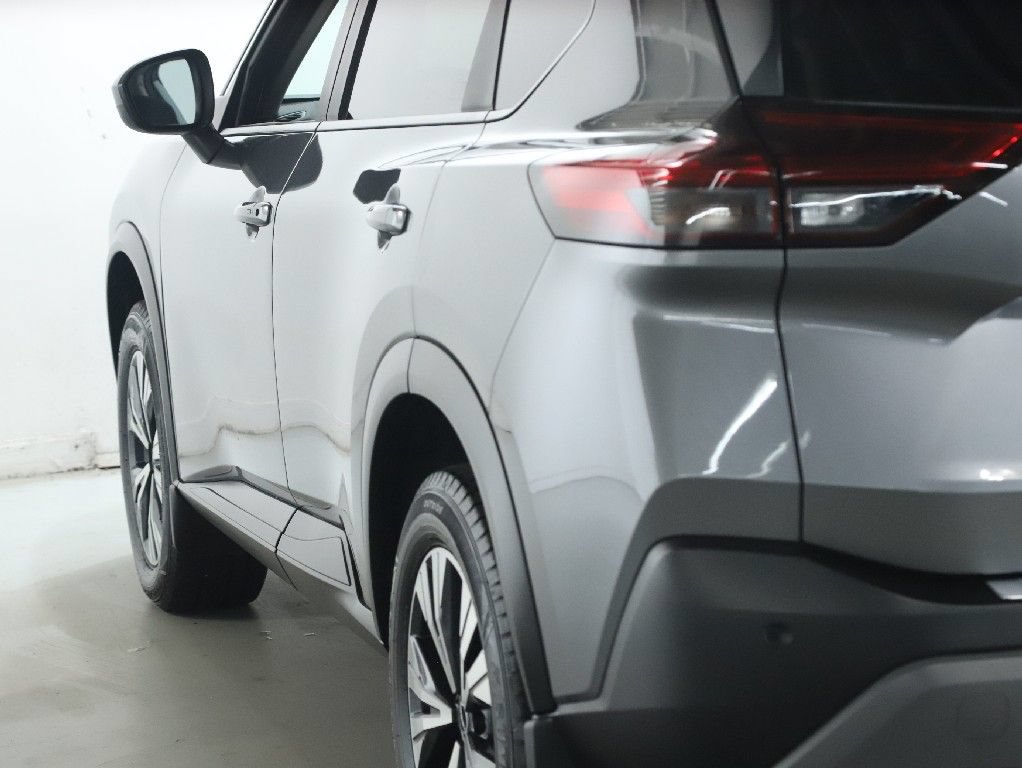 Used 2023 Nissan Rogue SV AWD/4WD image 41
