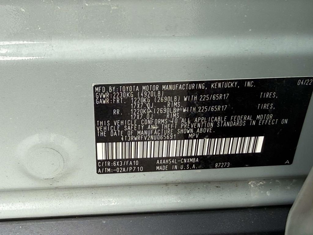 Used 2022 Toyota RAV4 XLE image 29