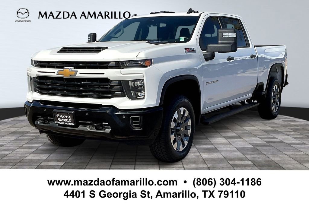 Used 2025 Chevrolet Silverado 2500 Custom w/ Custom Value Package image 1