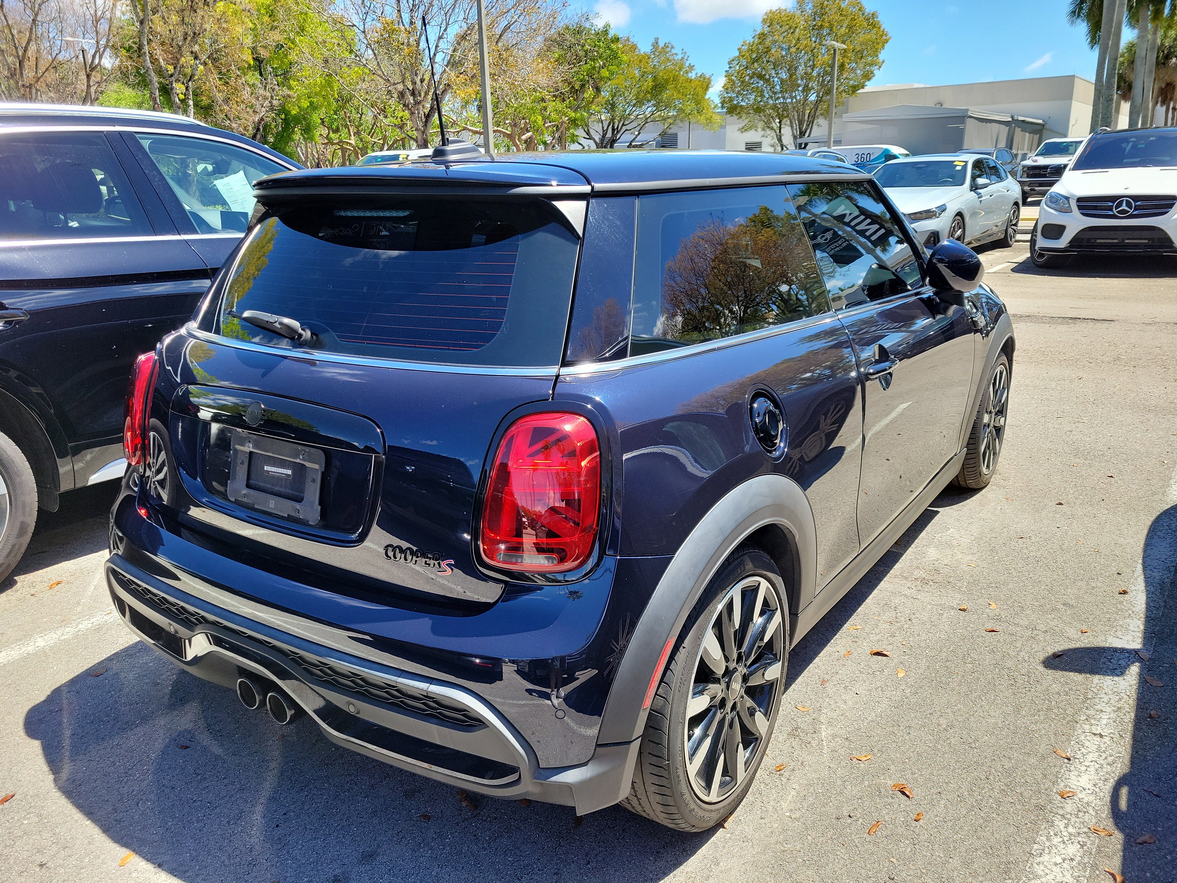 Used 2023 MINI Cooper S image 7