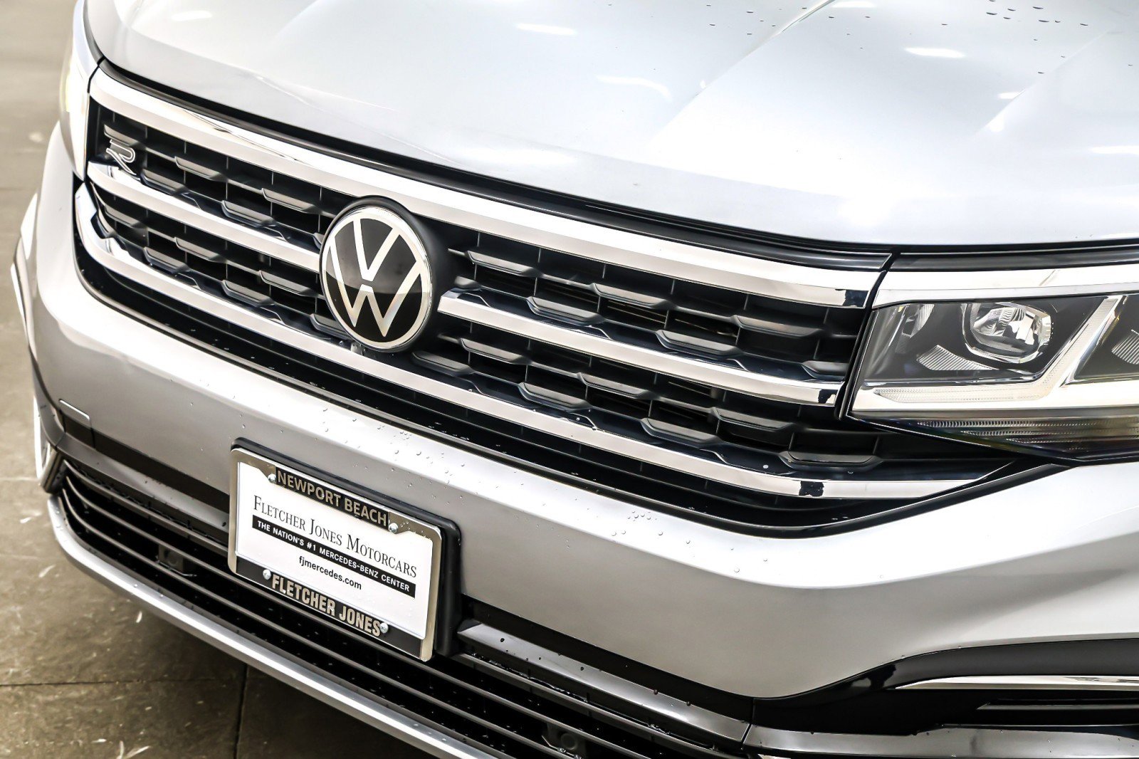 Used 2021 Volkswagen Atlas Cross Sport SE w/ V6 Towing Package image 13