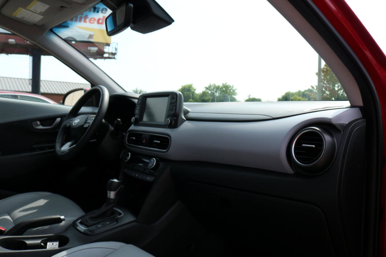 Used 2021 Hyundai Kona Limited w/ Winter Weather Package image 43