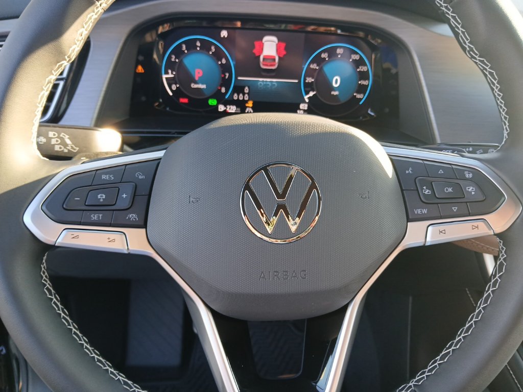 New 2026 Volkswagen Atlas Cross Sport SE FWD image 14