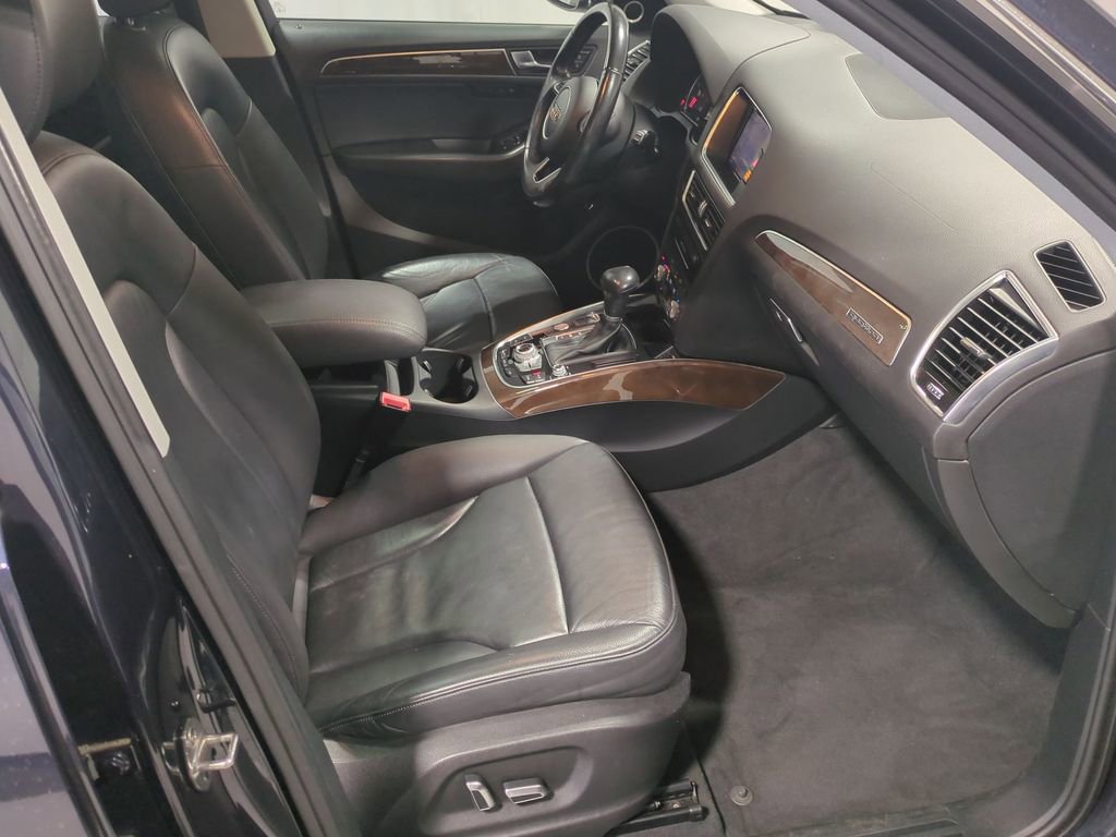 Used 2016 Audi Q5 3.0T Premium Plus image 26