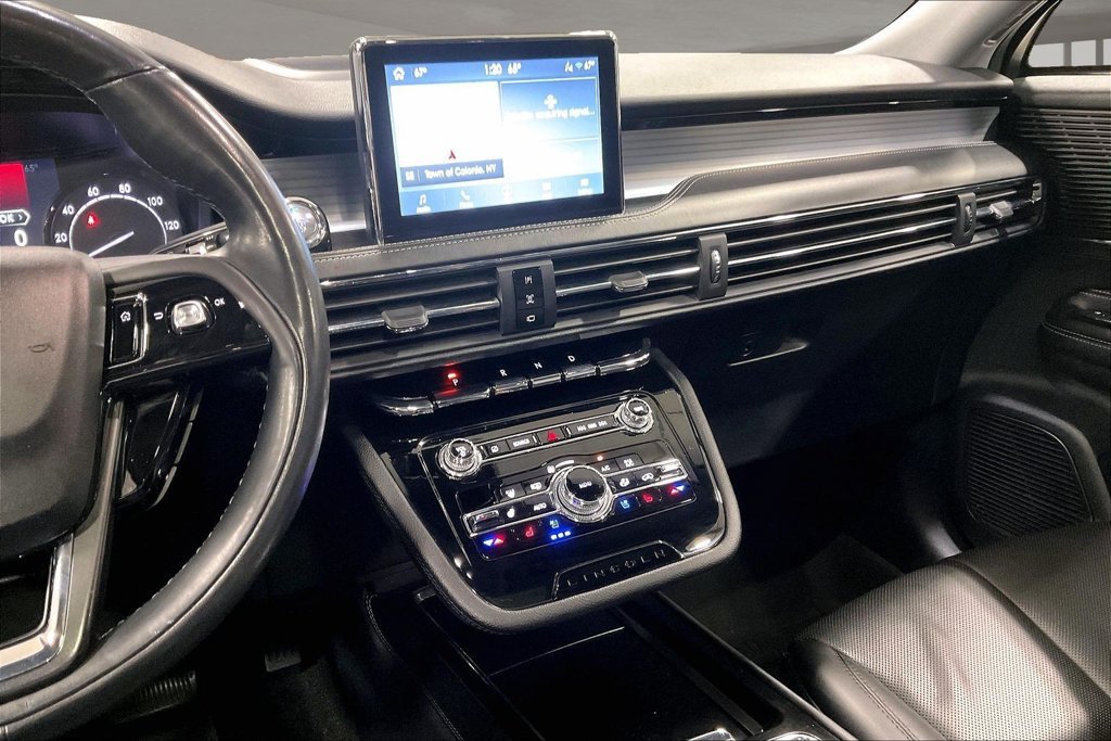 Used 2022 Lincoln Corsair AWD w/ Premium Package image 10