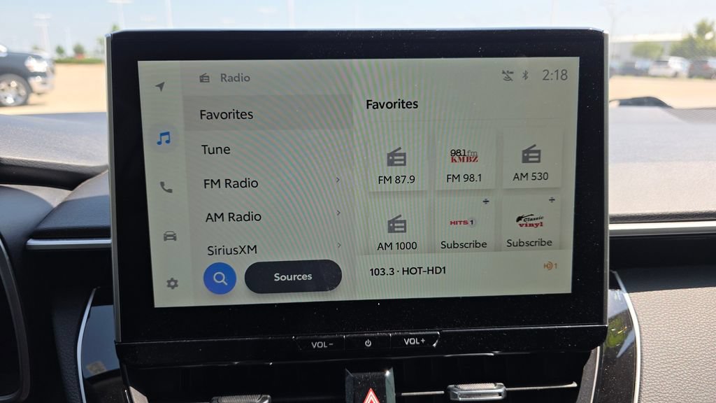 Used 2025 Toyota Corolla XLE FWD image 30