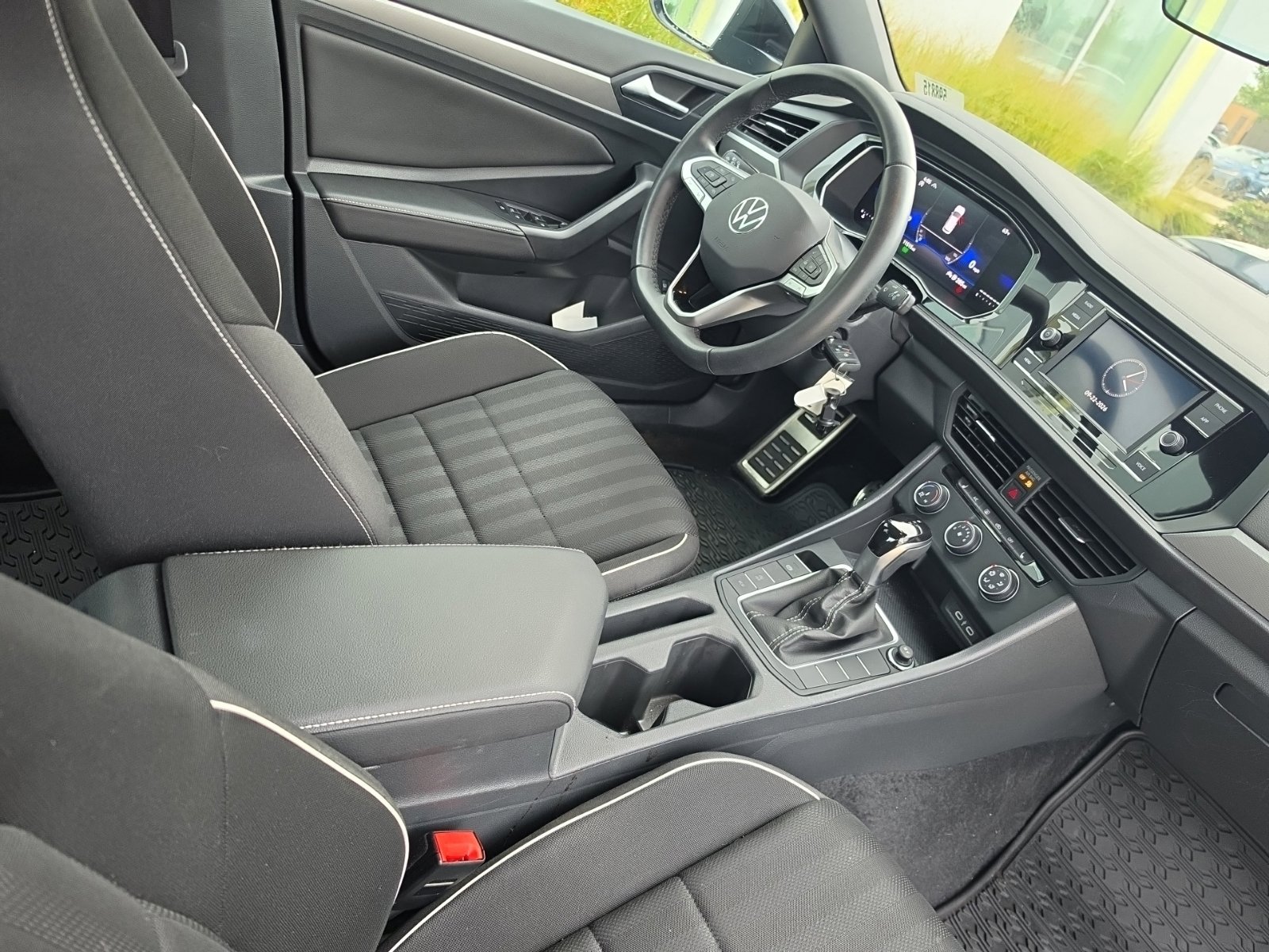 Certified 2024 Volkswagen Jetta Sport FWD image 15