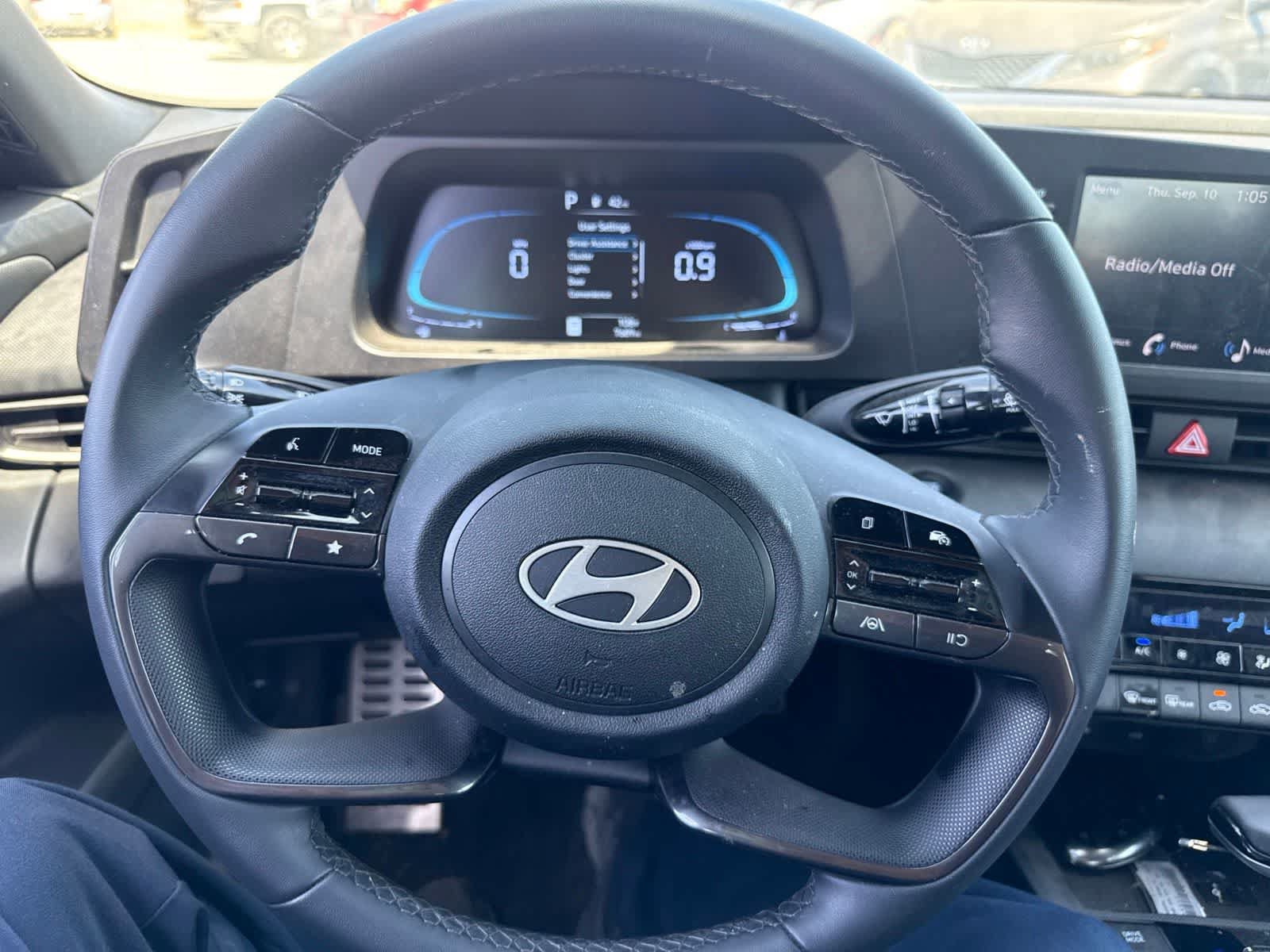 Used 2026 Hyundai Elantra Sport FWD image 21