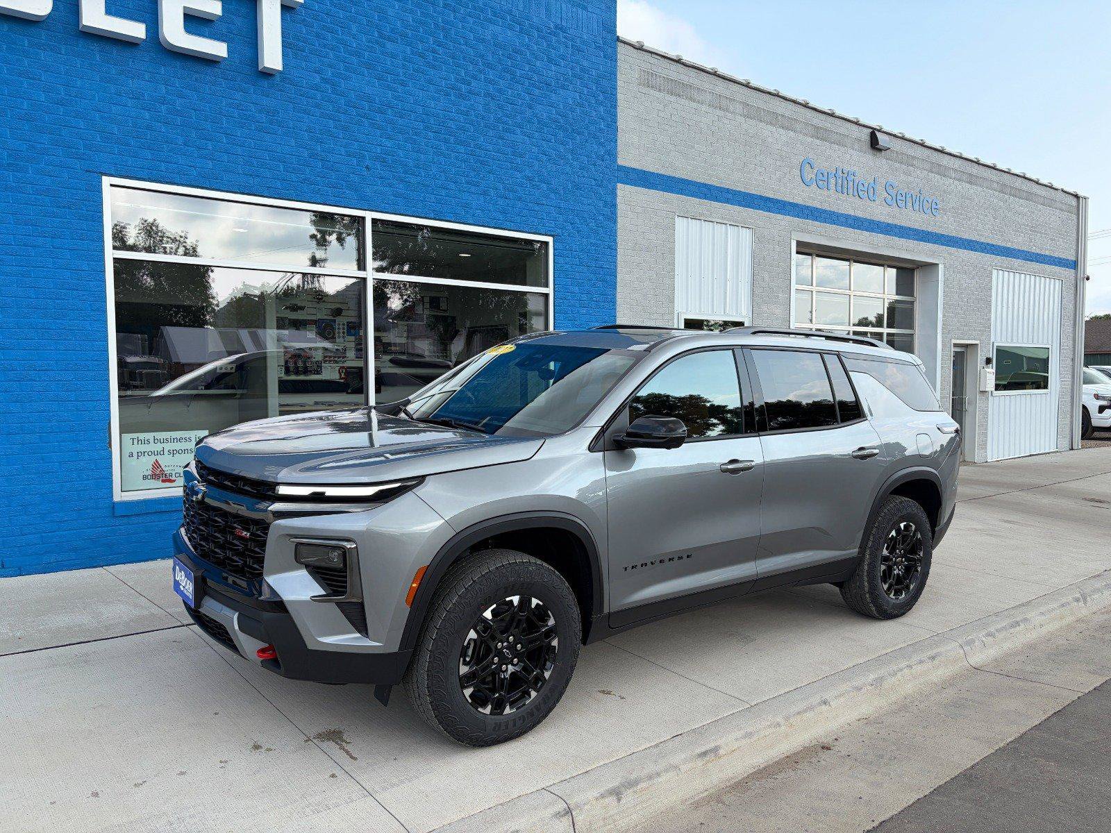 New 2027 Chevrolet Traverse Z71 w/ Driver Confidence Package AWD/4WD image 1