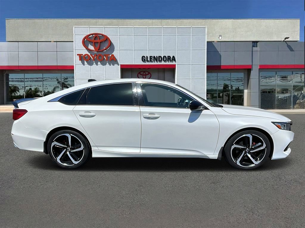 Used 2021 Honda Accord Sport image 2