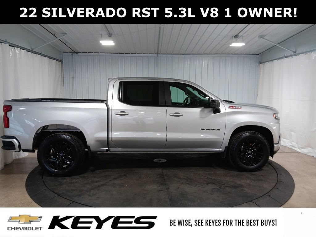 Used 2022 Chevrolet Silverado 1500 RST w/ LPO, Blackout Package AWD/4WD image 9