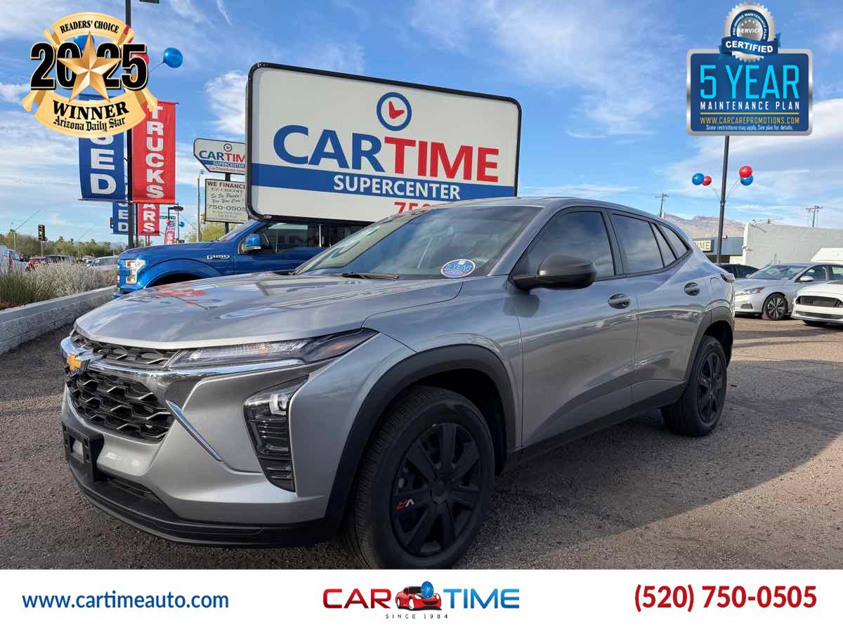 Used 2024 Chevrolet Trax LS FWD image 1