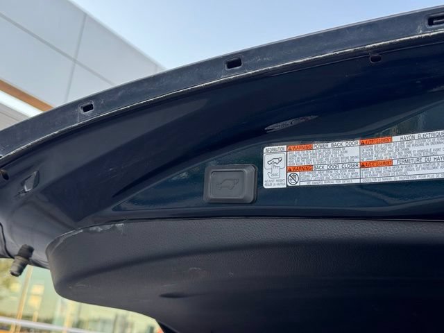 Used 2018 Toyota RAV4 Limited AWD/4WD image 39