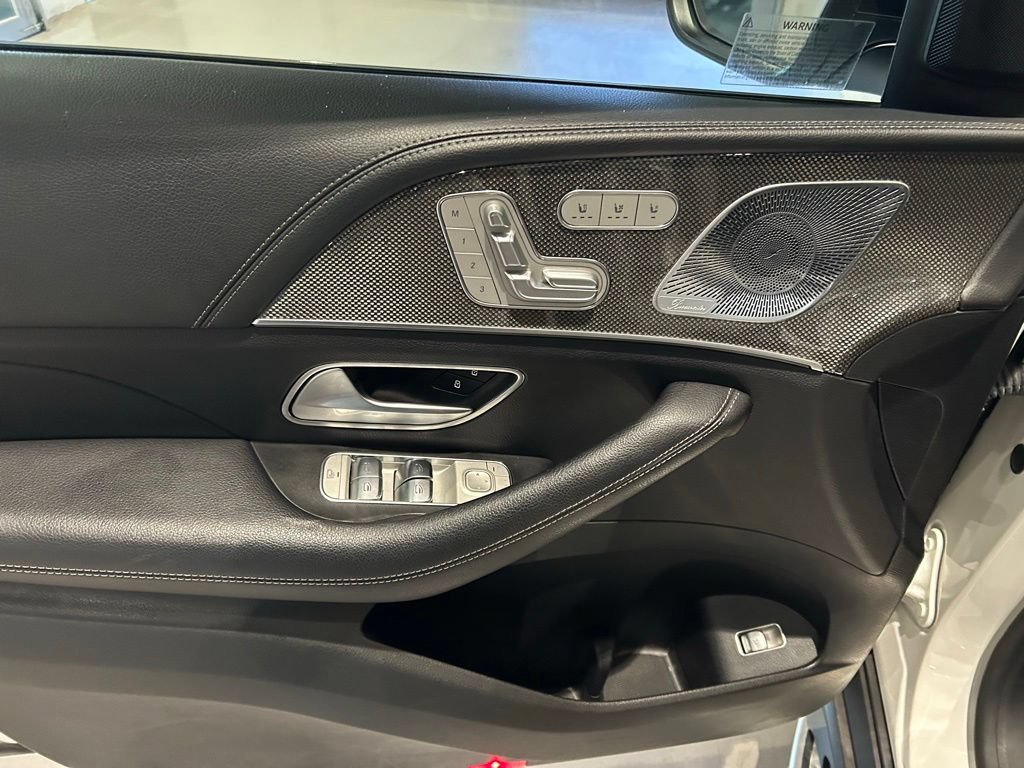 Used 2020 Mercedes-Benz GLE 580 4MATIC w/ MBUX Technology Package image 11