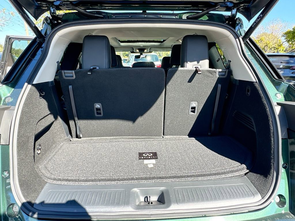 Certified 2026 INFINITI QX60 Luxe w/ Cargo Package image 29