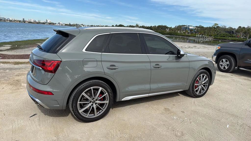 Used 2021 Audi SQ5 Premium Plus w/ Premium Plus Package image 10