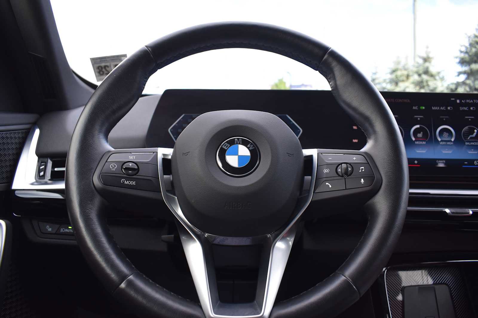 Used 2023 BMW X1 xDrive28i w/ Convenience Package AWD/4WD image 16