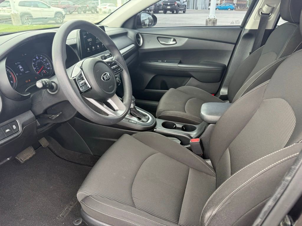 Used 2020 Kia Forte LXS image 9