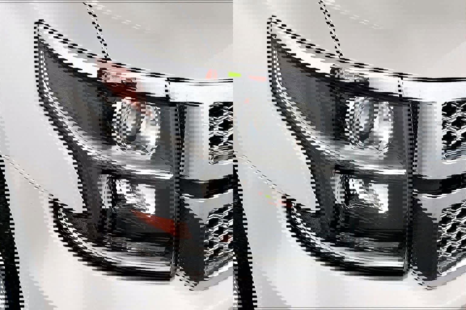 Used 2018 Chevrolet Tahoe LT w/ LT Signature Package AWD/4WD image 27