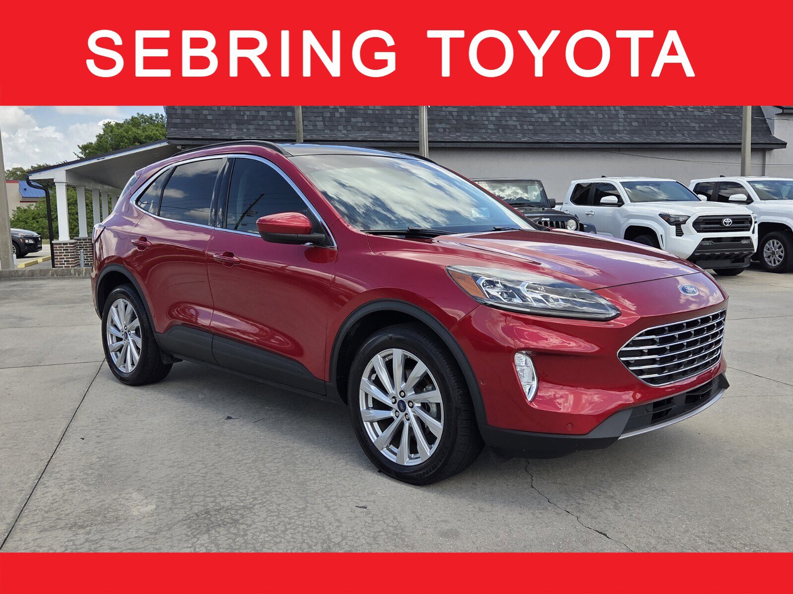 Used 2022 Ford Escape Titanium w/ Titanium Elite Package image 1