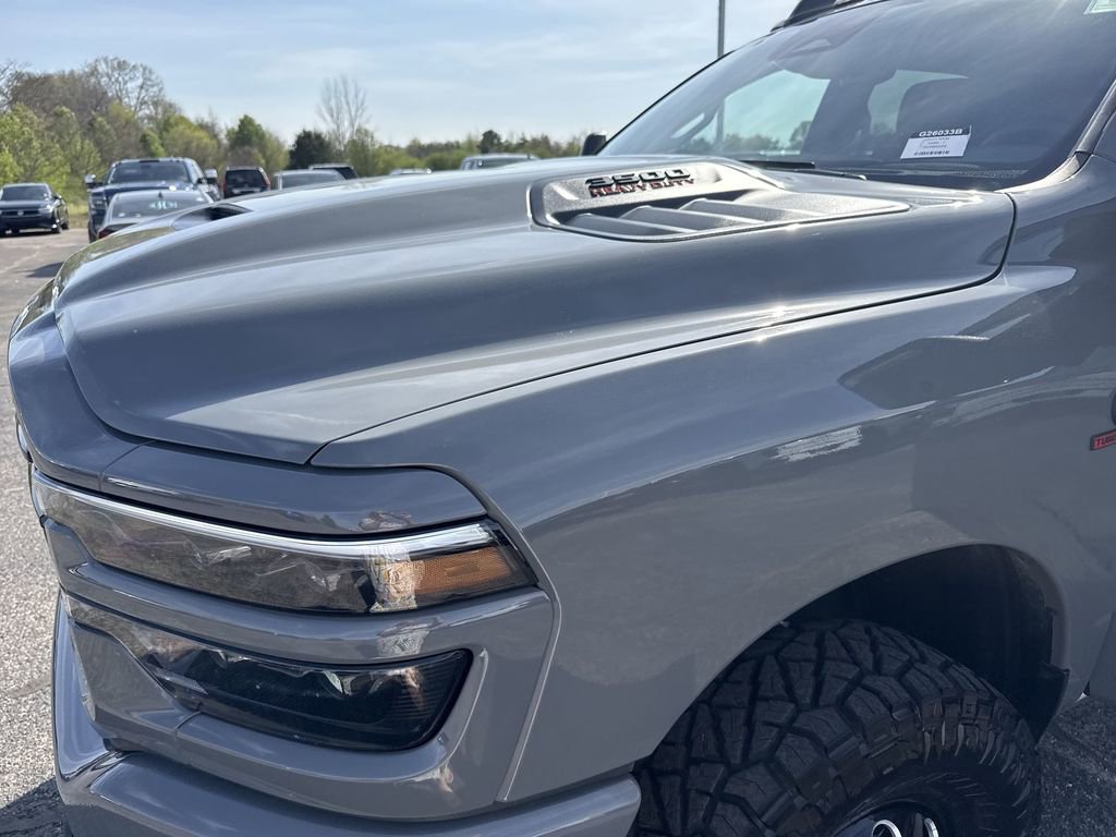 Used 2025 RAM 3500 Laramie w/ Night Edition image 37