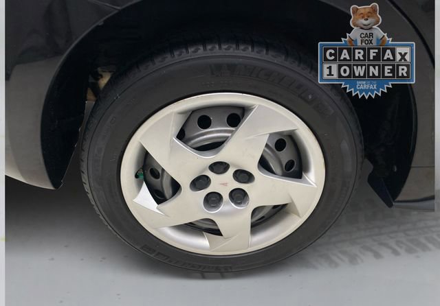 Used 2009 Pontiac Vibe w/ Preferred Package FWD image 15