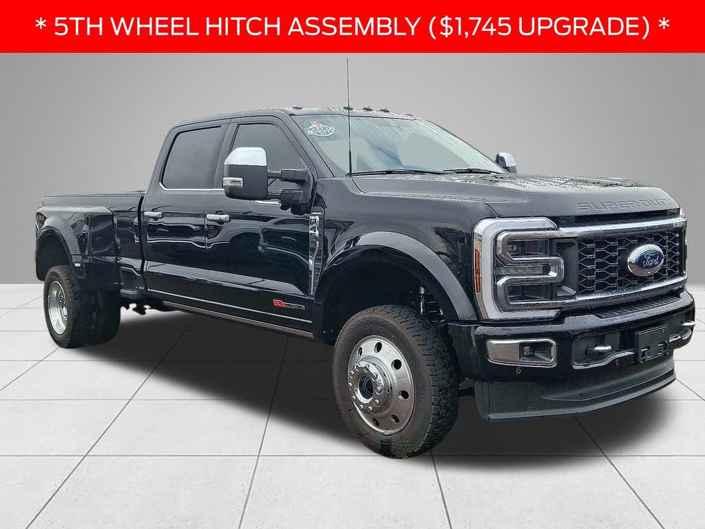 Used 2024 Ford F450 Limited image 3